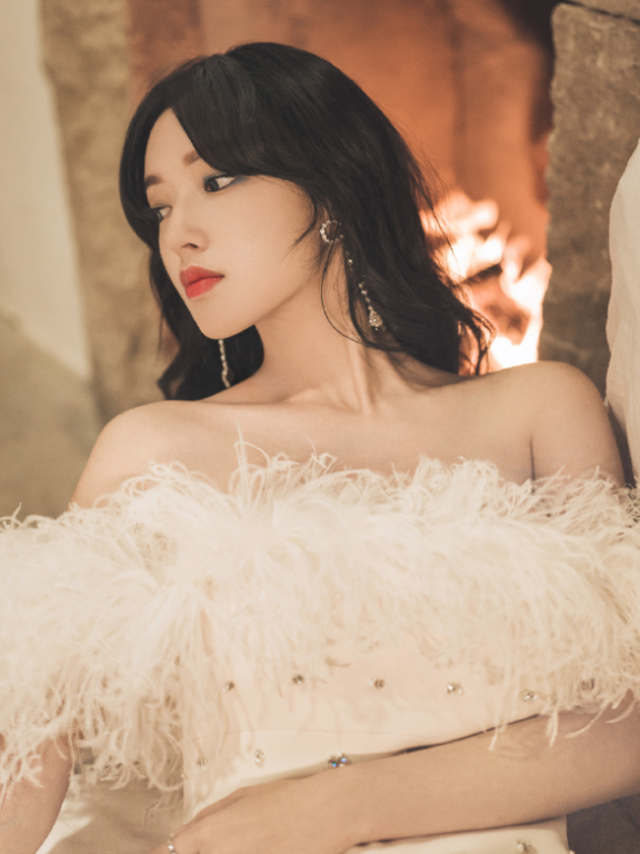 晚会还未开始,程潇先美上热搜,“白天鹅”造型贼漂亮啦