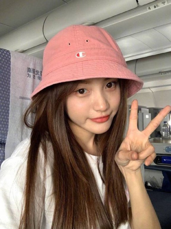 林小宅的私服好值得借鉴！穿搭风格青春感十足