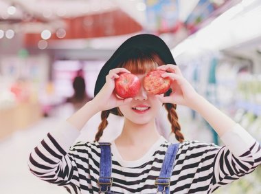 彼此相爱却不能在一起怎么办 相爱却不能在一起的两个人该做些什么