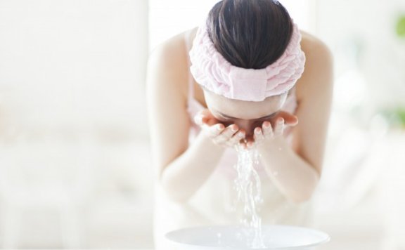 冬季护肤的正确步骤 冬季护肤你可以这样做