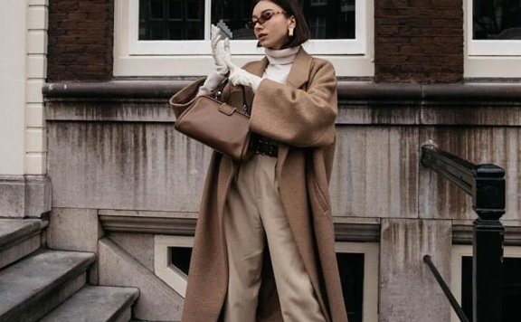 2020年冬天还是穿这三种颜色大衣最百搭,经典时尚穿上就显气质