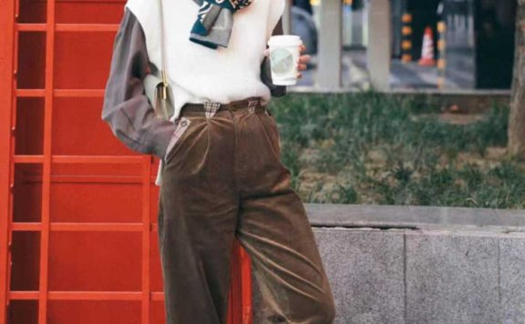 简单易学的系围巾通用诀窍,为你的冬季时尚造型加分