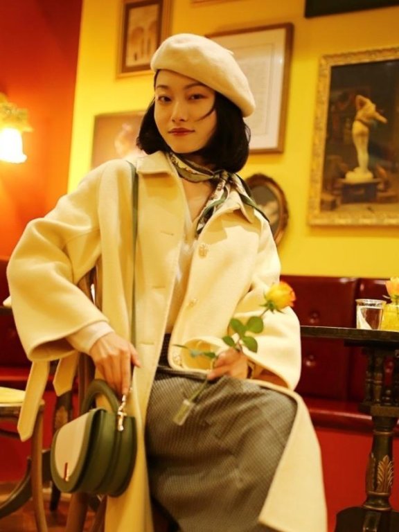 脸大的女生怎样打扮自己?这三种修饰脸型的技巧实用还显脸小