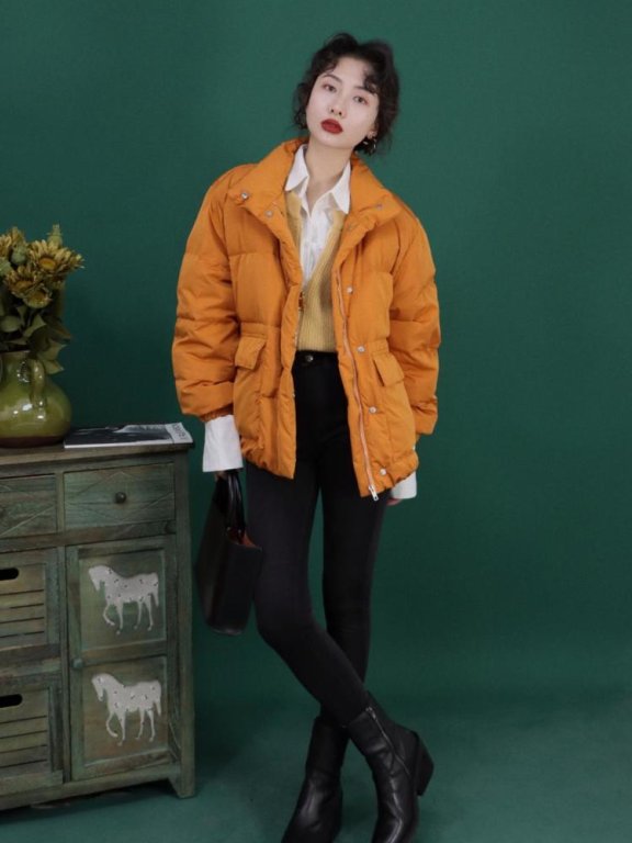 大龄女性时尚减龄穿搭,巧妙搭配让衣品出彩,蜕变成为“时髦精”