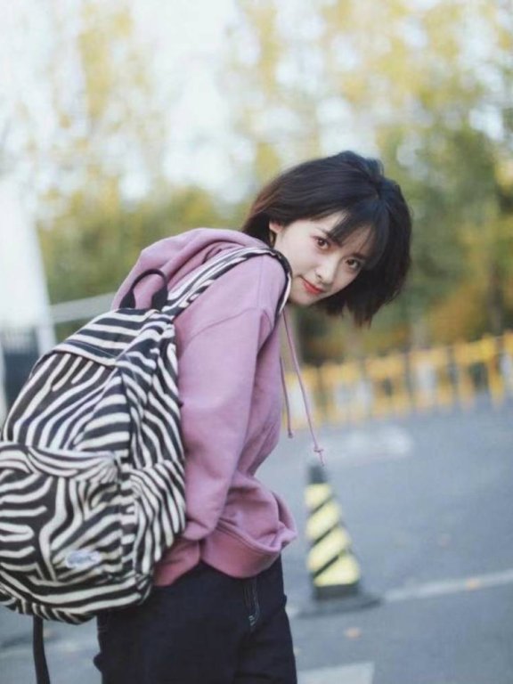 沈月太适合日系软萌风了!像个邻家女孩那样可爱
