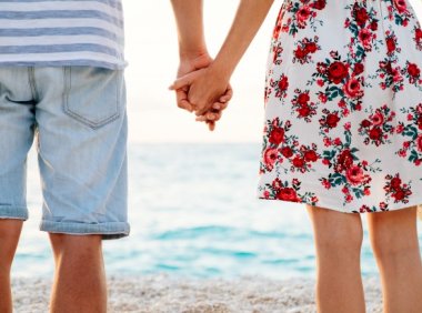 异地女朋友生气了怎么哄 哄生气的异地女友最奏效的方式