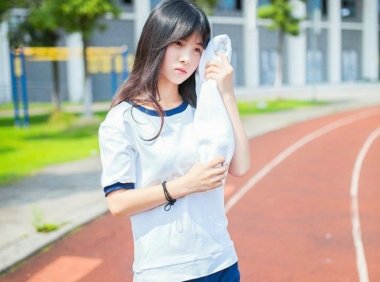 女朋友不理我了怎么办 如何快速哄好女朋友