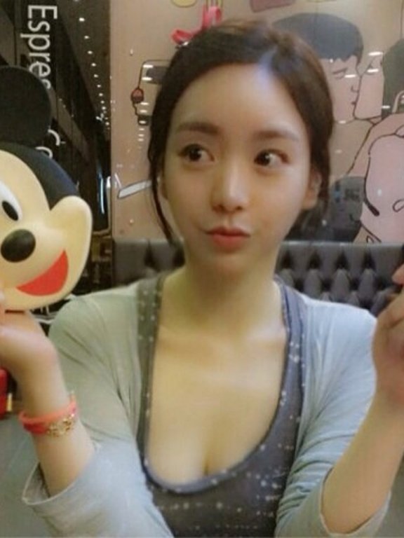 黄荷娜老公突去世 网爆疑点不单纯