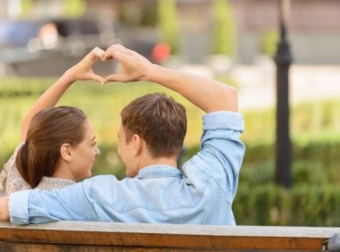 异地恋几个月是危险期 怎样克服异地恋来维持感情