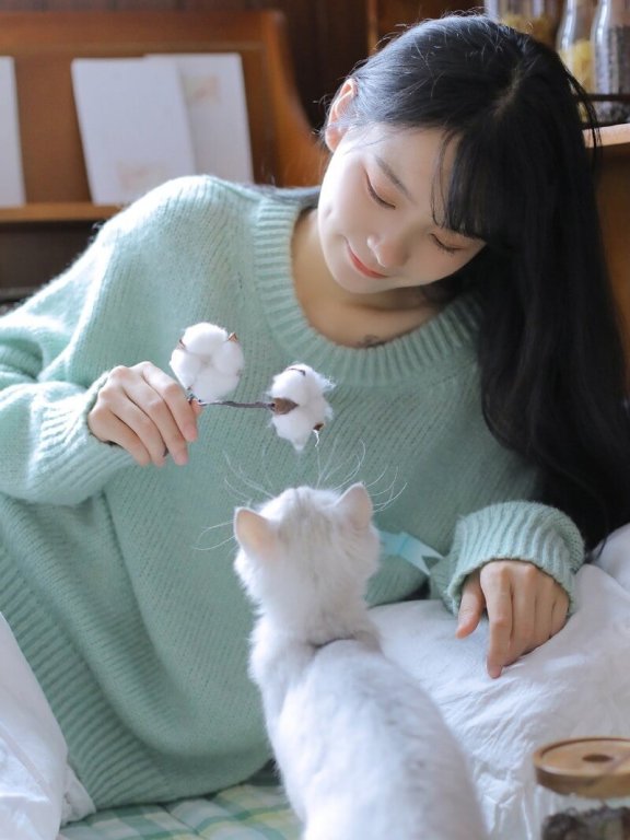 美女与猫主题清新柔美女孩温柔可爱私房写真