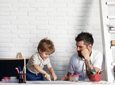 怎样接受不完美的原生家庭 接受原生家庭是人一生的功课