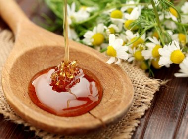 用蜂蜜洗脸有什么好处 蜂蜜洗脸的正确方法