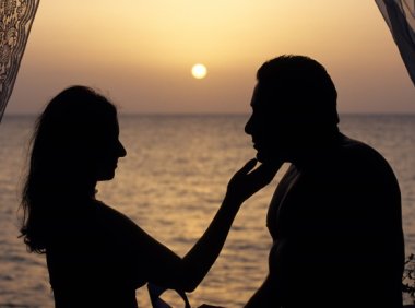 怎样谈恋爱才长久 谈恋爱要注意什么