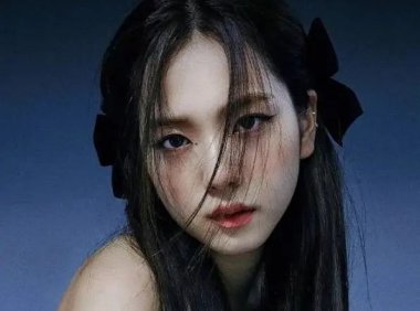 女星双蝴蝶结造型:许佳琪可爱戚薇鬼马少女,赵露思太甜美