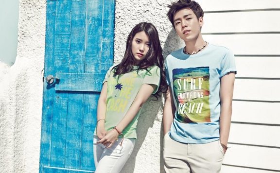 iu李知恩李玹雨春天休闲运动装户外照片