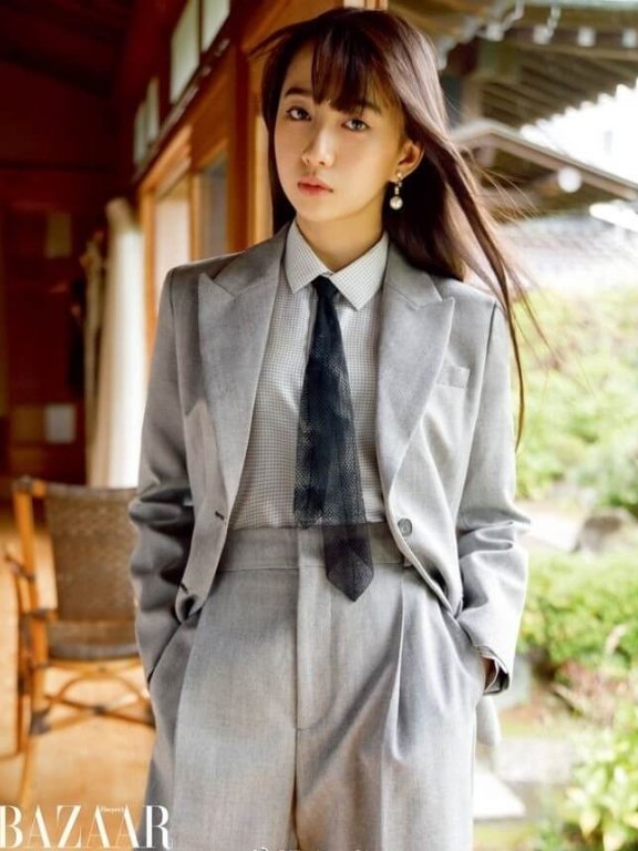 日本美女明星木村心美时尚复古写真图片集