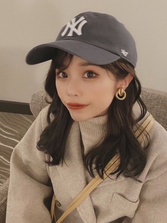 名牌卫衣、金属饰品…,这个精致的日本女生Kei,是每个女孩的穿搭范本