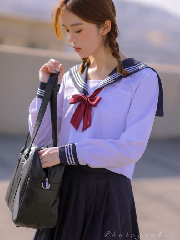 穿JK制服的美少女魅惑超短裙绝色清纯图片写真