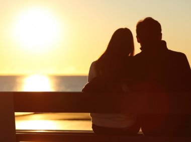 怎么挽留女朋友 教你如何正确挽回女友