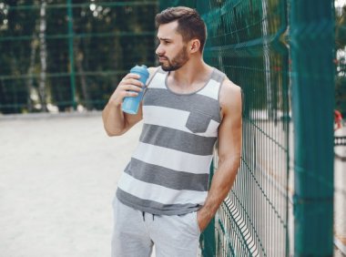 没有谈过恋爱的男生是什么样子 没谈过恋爱的男生有什么特点