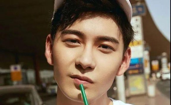 青春期怎么护肤 青春期男生护理皮肤的方法