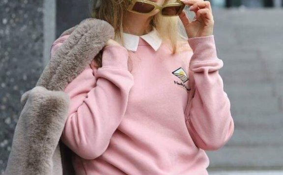 时尚博主Kamila Fleszar 有着春日温柔味道的穿搭