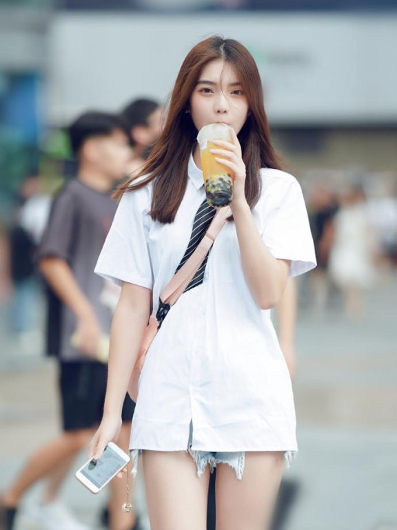 长脸适合什么发型 长脸女生适合的发型