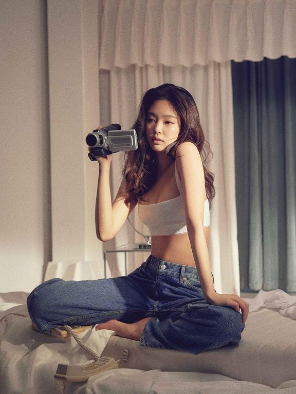 每张都在挑逗心脏!Jennie拍摄Calvin Klein广告,展现让人着迷的性感身材