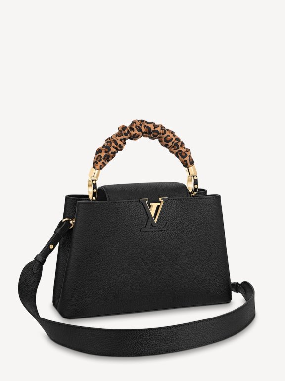 换上皱褶提把,Louis Vuitton Capucines手袋家族再添迷人新贵!