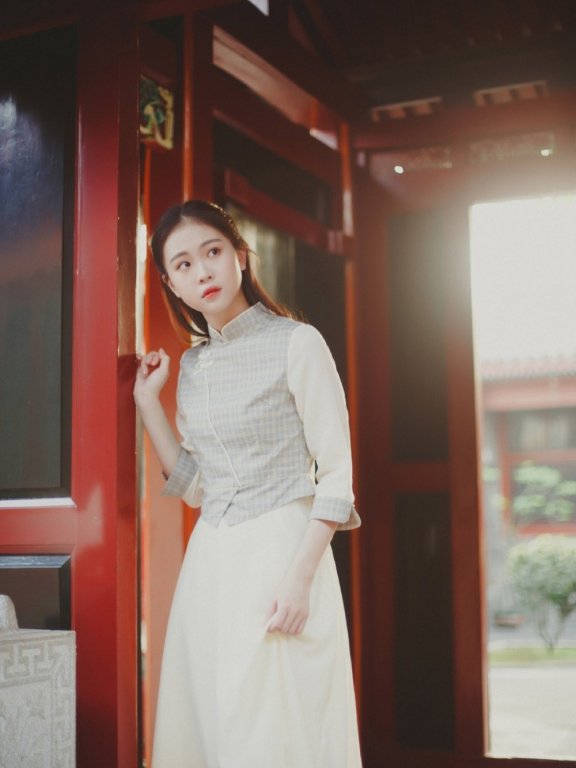 徐紫茵民国风少女乖巧好学生模样写真合集