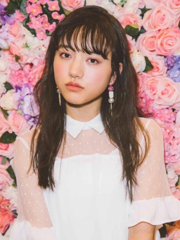 日本女星清原果耶写真美呆了!雪肤娇嫩太靓丽惊艳