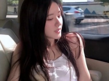 遇到一位很猛的玩家 两个人一前一后攻击我