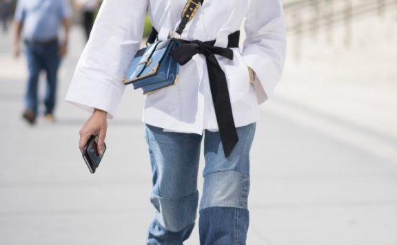 夏季阔腿裤怎么穿好看 夏季穿阔腿裤配什么上衣才好看