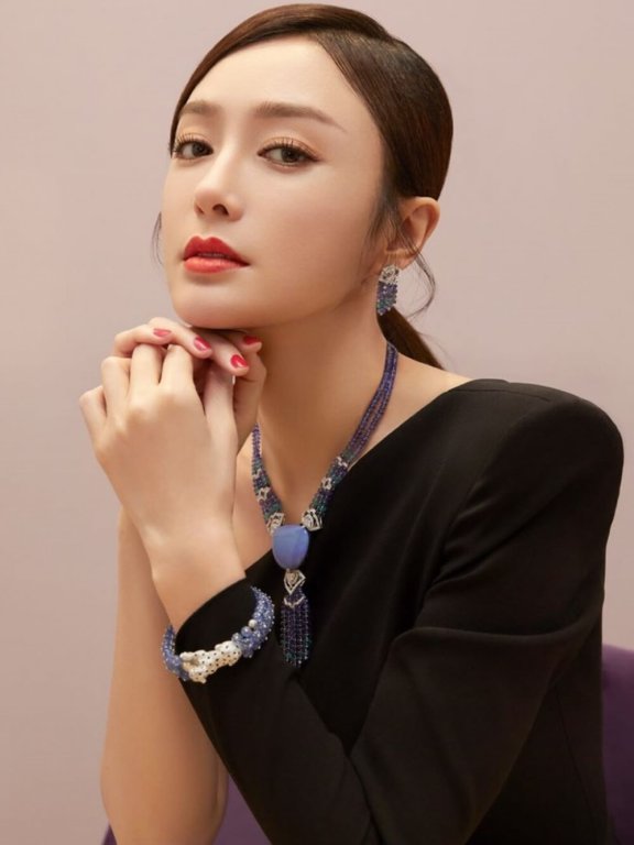 优雅女神秦岚气质写真图片合集
