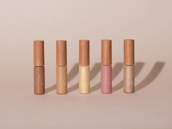 为指尖换上秋季风景，日本小众彩妆品牌 rihka 全新指甲油系列