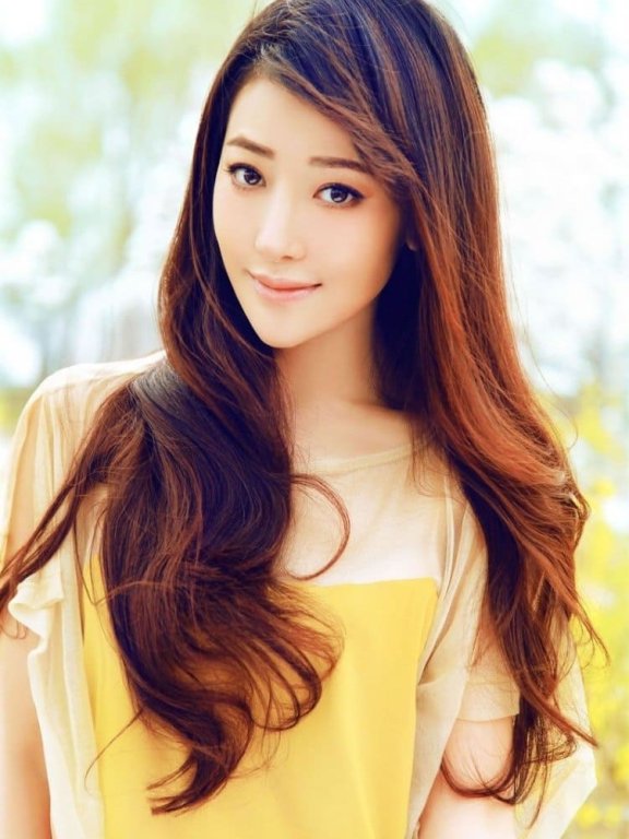 气质女神陈紫函黄色连衣裙户外唯美写真图片