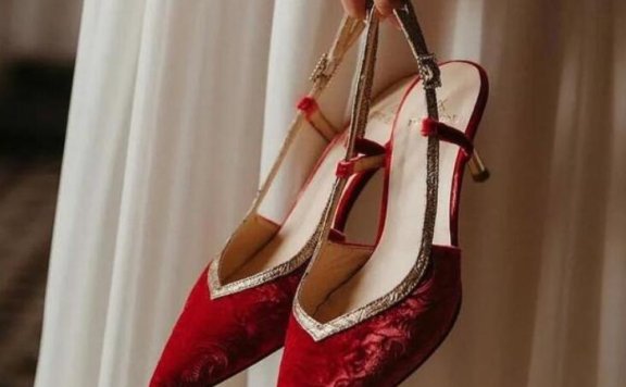 哪种高跟鞋会受美女们的青睐?