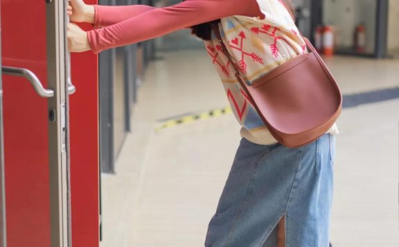 教你4套叠穿搭配,轻松搞定今年秋季时尚造型