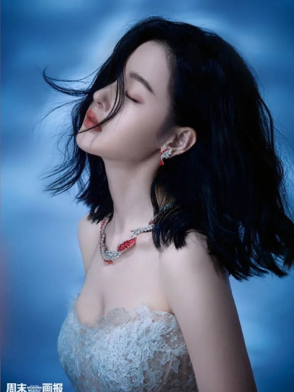 张天爱登周末画报时尚杂志,大长腿性感妩媚美艳撩人!