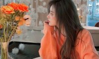 女人喜欢你的五种眼神 两个人互相暗恋的特征