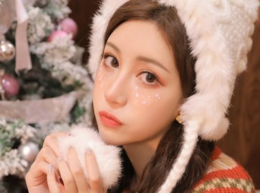 顶着学长的巨大压力写作业 他怀疑我知道了他的那些秘密
