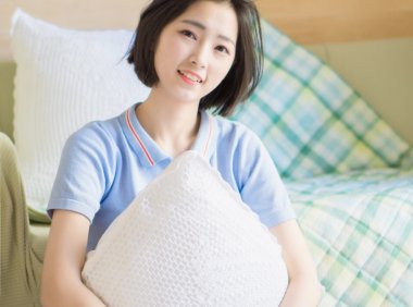 一招让男人想你到发疯 试试这几招真的很管用