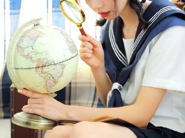 怪不得老公总是怪怪的 原来他有个秘密