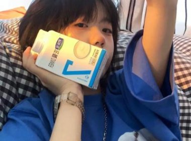 女朋友太矮了做的时候进太深 瘦小的女生做起来更容易