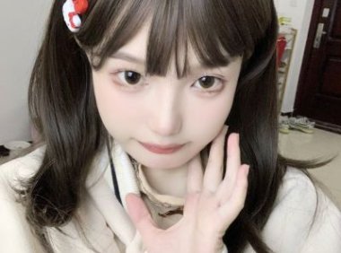 巨蟹女喜欢你的8个预兆