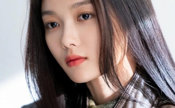韩国女星金裕贞侧颜照太惊艳!曾经影视角色也美出新高
