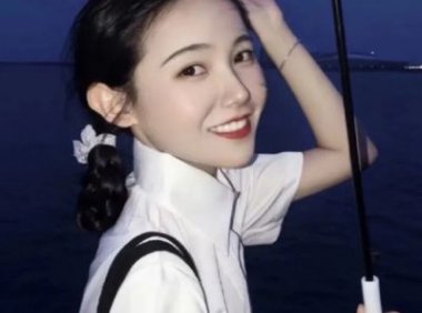 有品位的女人不会死缠烂打