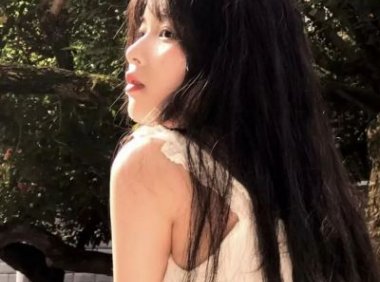 异地恋见面有多疯狂 男邻居见面的时候动静太大