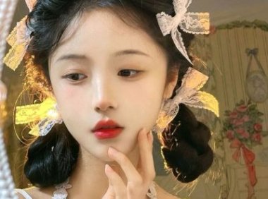 女孩子喜欢一个人会有什么表现