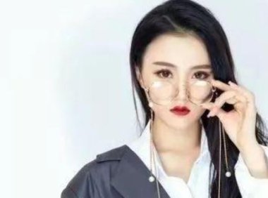 网红歌手二小姐是哪个地方的人